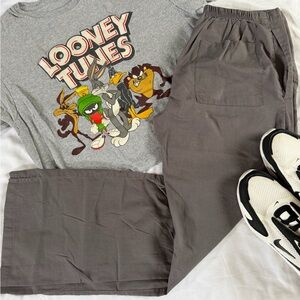 Warner Bros. Gray Casual Pants for Women